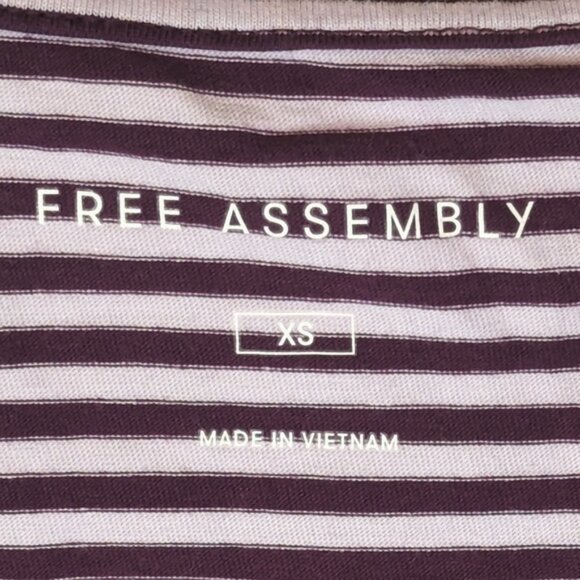 Free Assembly Women's Short Sleeve Crop Stripe Cotton Purple Box Tee size XS - Picture 5 of 6